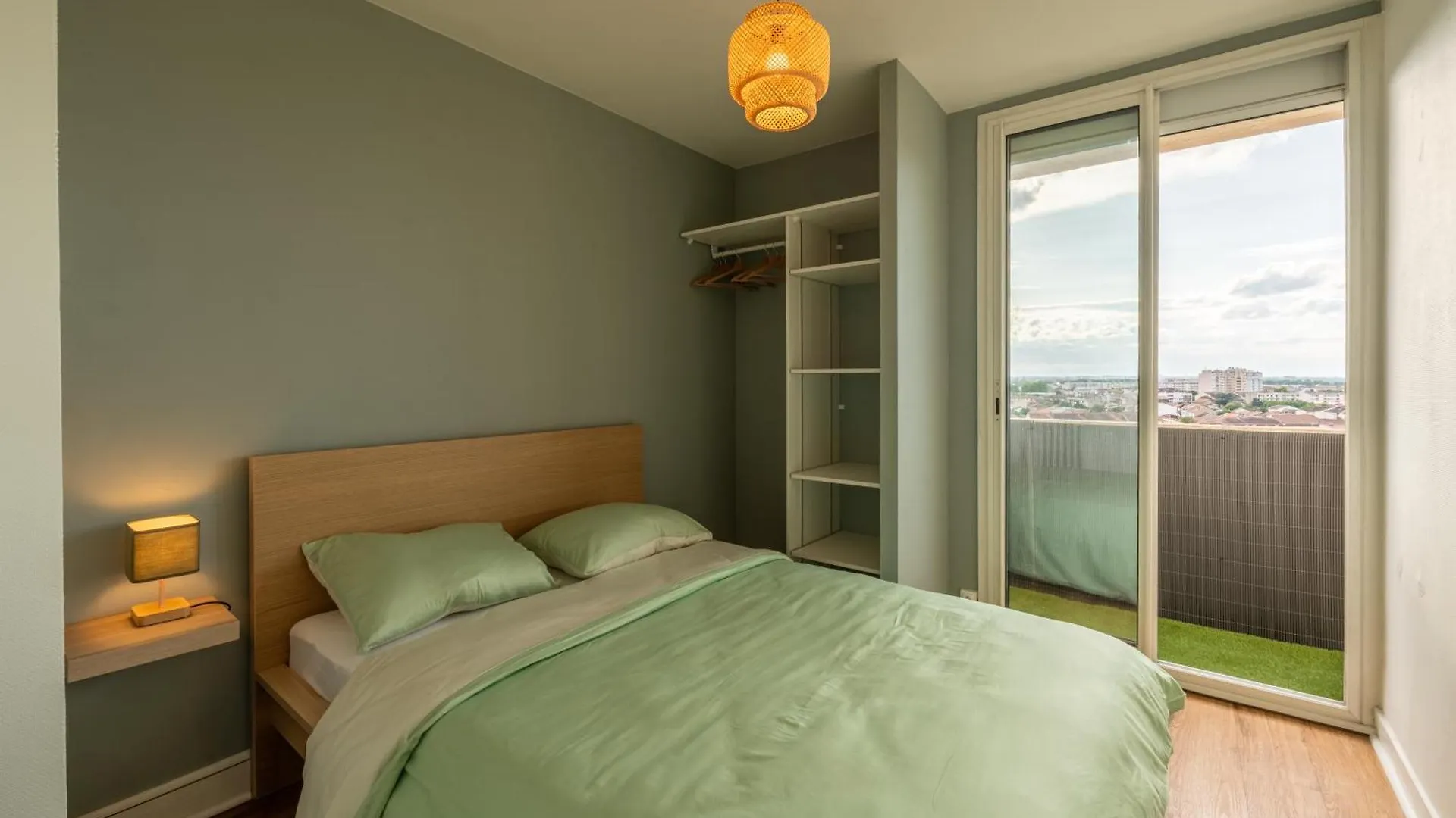 Toulouse Appartment 3 Bedrooms Balcony Panoramic View - 10 Min Train Station & Metro 아파트
